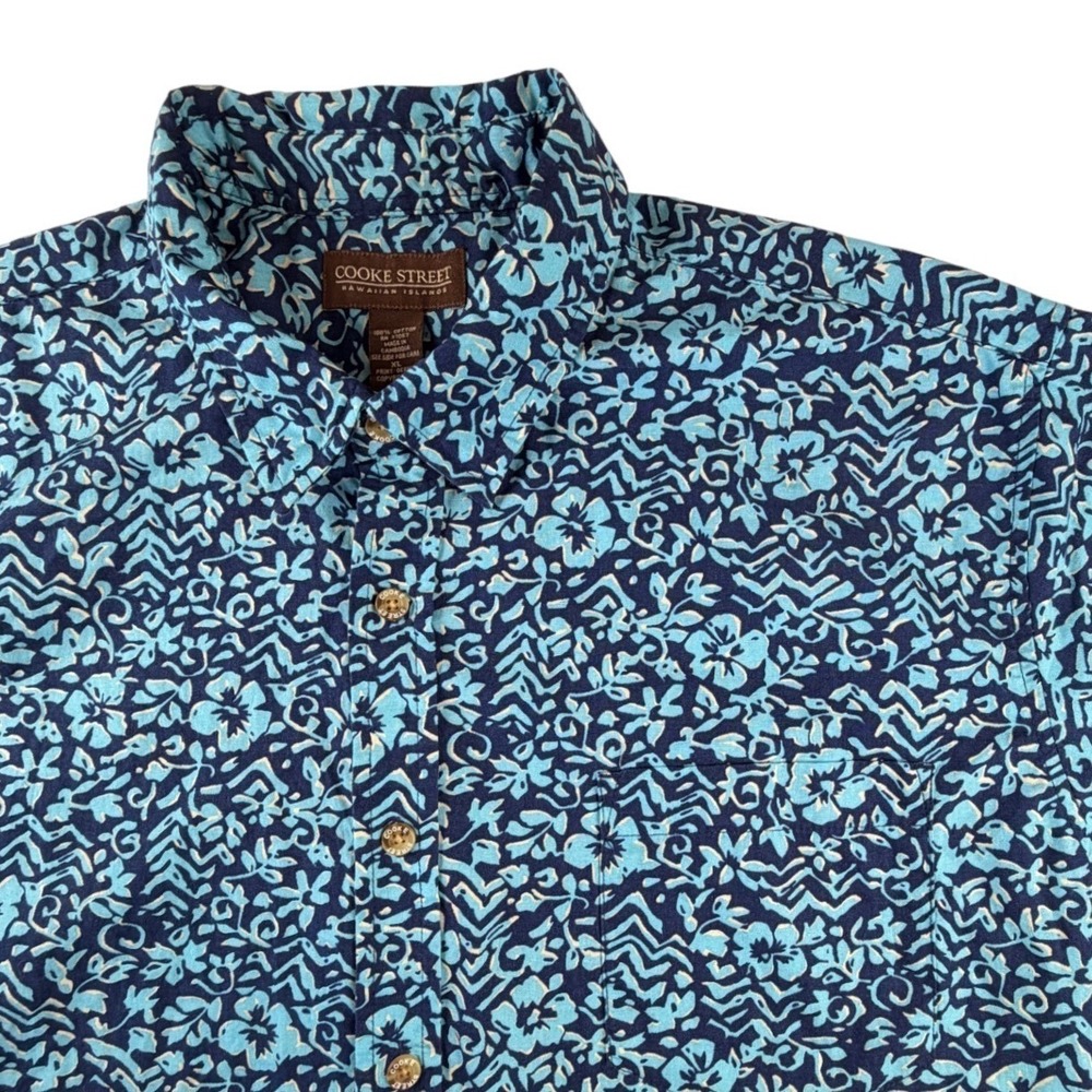 Cooke Street Hawaiian Islands Shirt Mens XL Blue Floral Cotton Button Down Batik